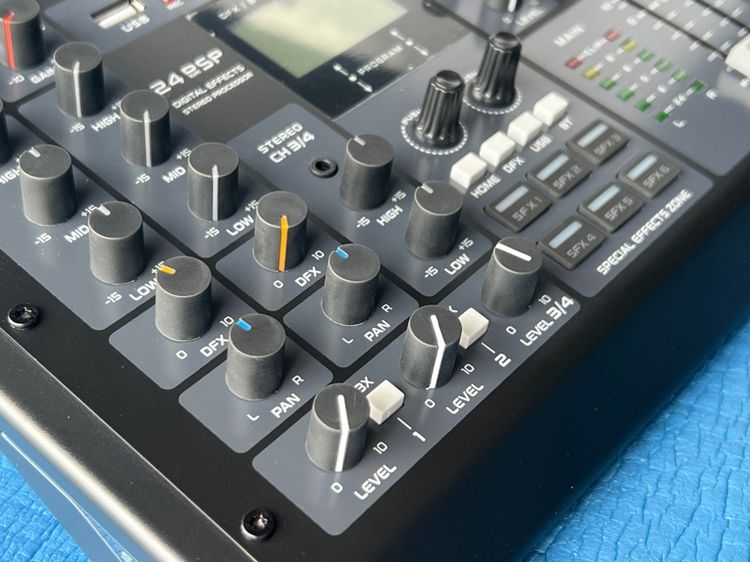 Soundvision SMX-4 Pro Analog Mixers รูปที่ 10