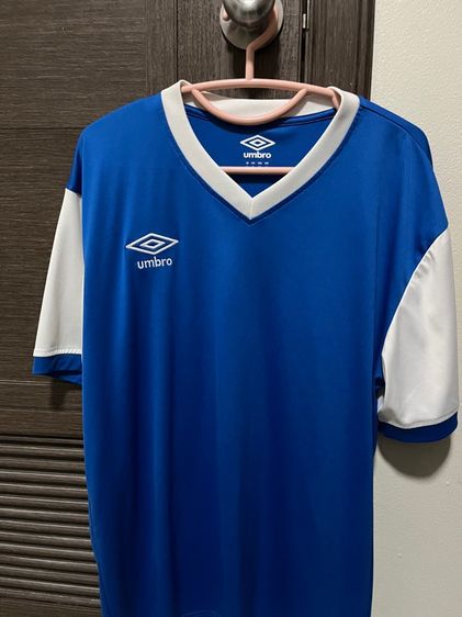เสื้อกีฬามือสอง