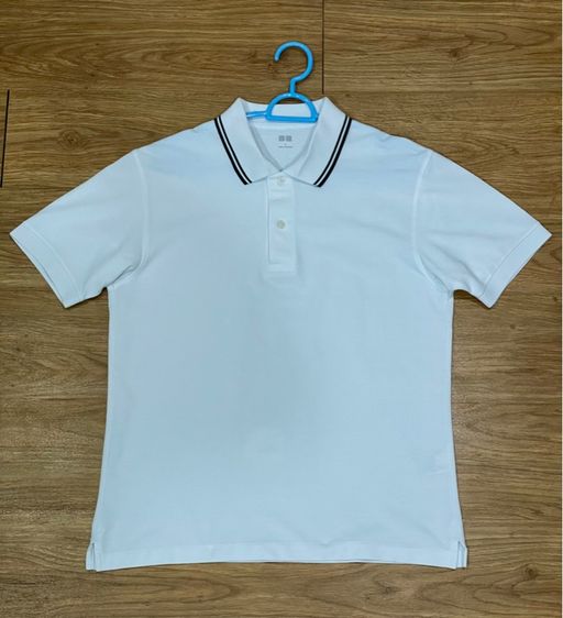 เสื้อโปโล (Polo Shirt) แบรนด์ Uniqlo มือสอง