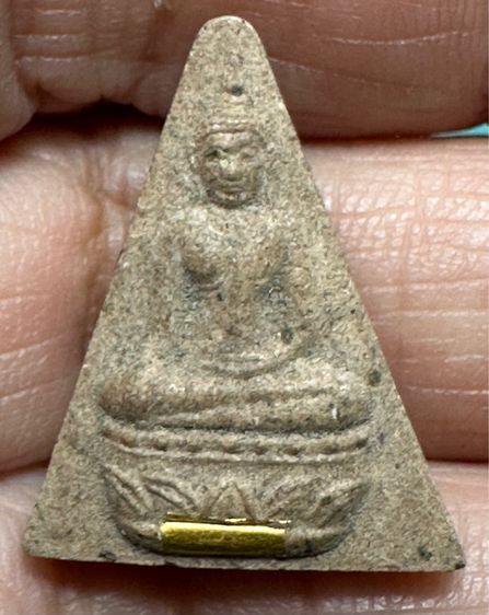พระผงฝังตะกรุดทองคำ ล.พ.โต วัดบางพลีใหญ่ใน(มหาเศรษฐี) รูปที่ 2