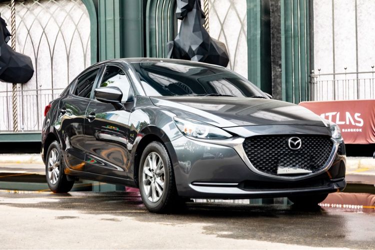 รถ Mazda Mazda 2 1.3 C สี เทา