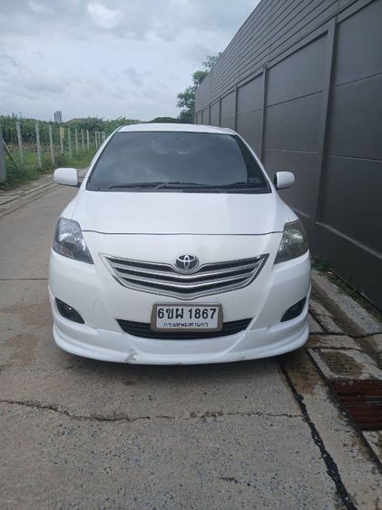 รถ Toyota Vios 1.5 E สี ขาว