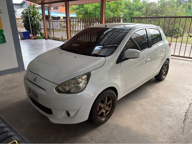 รถ Mitsubishi Mirage 1.2 GLS สี ขาว
