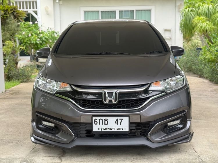 รถ Honda Jazz 1.5 V+ สี เทา