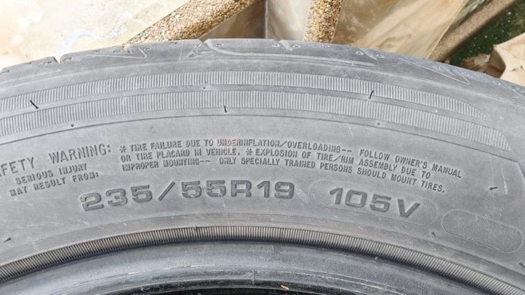 ยางรถ 235-55 R19 ดอกเหลือเยอะ รูปที่ 4
