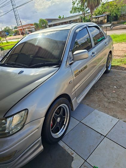 รถ Mitsubishi Lancer 1.6 Cedia GLXi สี บรอนซ์เงิน