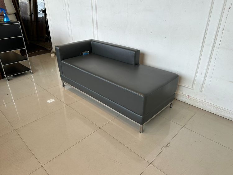 โซฟาเดย์เบด แบรนด์ MODERNFORM เบาะหนัง PU สีเทาเข้ม รูปที่ 3
