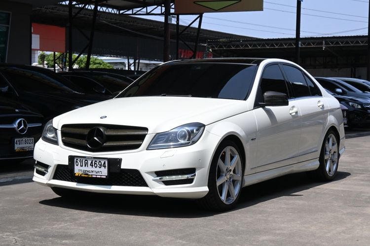 รถ Mercedes-Benz C-Class C180 สี ขาว