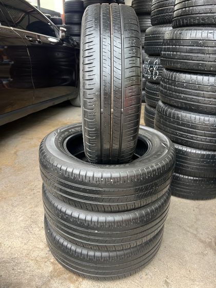 ยาง Dunlop Ec300 185 65 15 เส้น 400 บาท สภาพดี