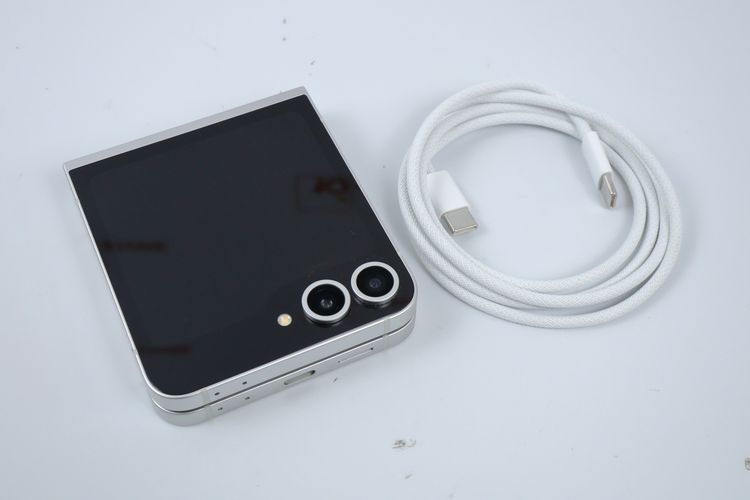 Samsung Galaxy Z Flip 6 12.256GB  รูปที่ 16