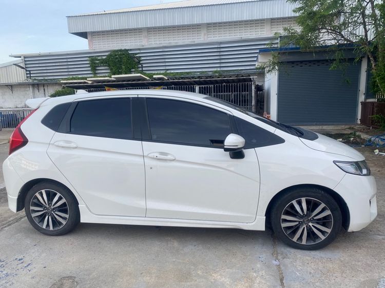 รถ Honda Jazz 1.5 SV Plus i-VTEC สี ขาว