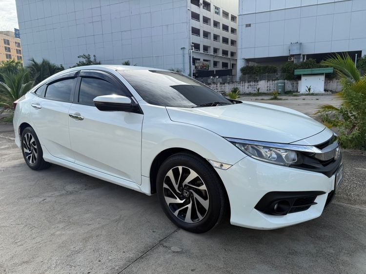 รถ Honda Civic 1.8 EL i-VTEC สี ขาว