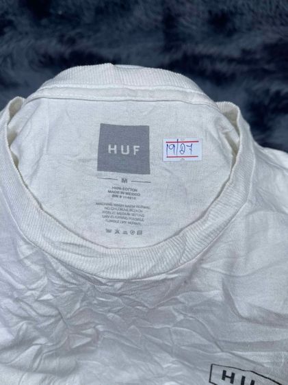 เสื้อยืด HUF แท้ 💯 size M ขนาด อก 19.5 ยาว 27 นิ้ว สภาพดีมาก สีขาว ลายสวย สกีนจมผ้านิ่มมาก หายากน่าสะสมครับ รูปที่ 4