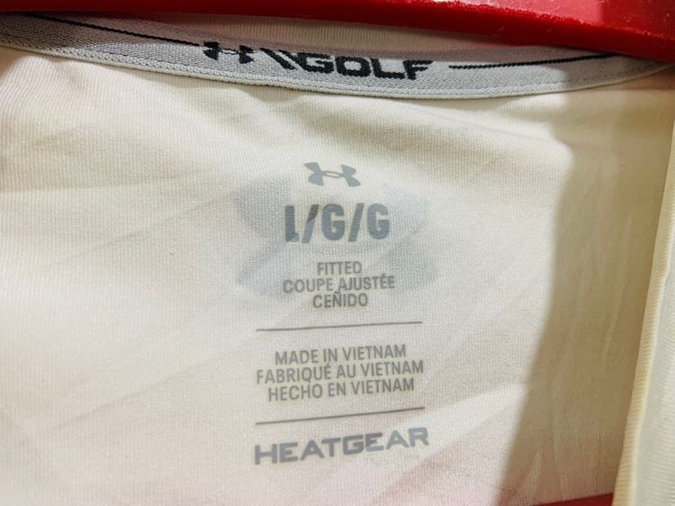เสื้อแขนยาว UNDER ARMOUR แท้ 💯 size L ขนาด อก19.5 ยาว 27 นิ้ว สภาพดีมาก ดีเทลสวย เนื้อผ้ายืดหยุ่นดีมาก หายากน่าสะสมครับ รูปที่ 3