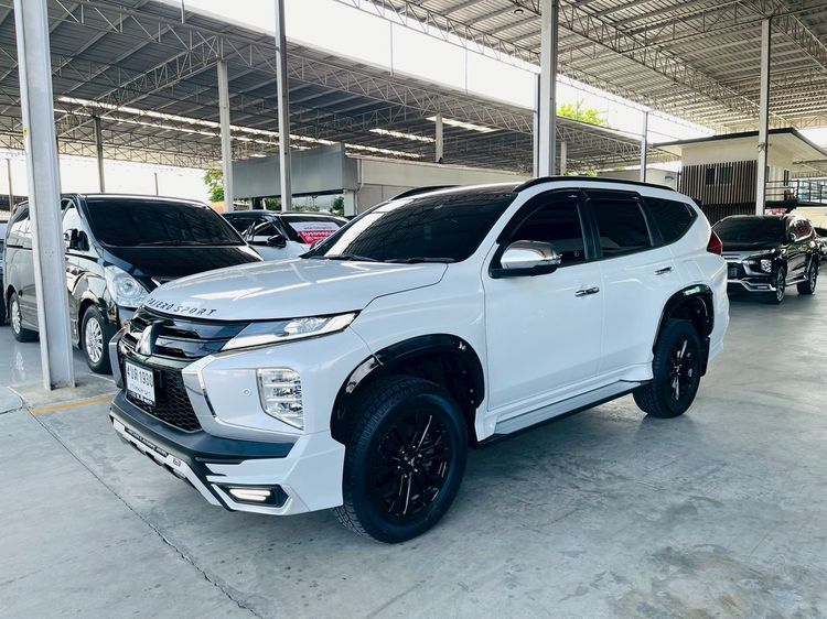 รถ Mitsubishi Pajero Sport 2.4 GT Premium Elite Edition 4WD สี ขาว