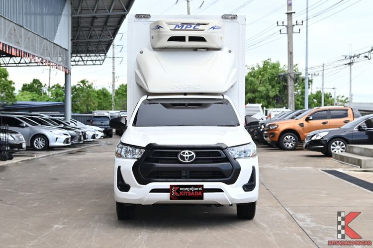 Toyota Hilux Revo 2024 2.4 Entry Pickup ดีเซล ไม่ติดแก๊ส เกียร์ธรรมดา ขาว รูปที่ 2