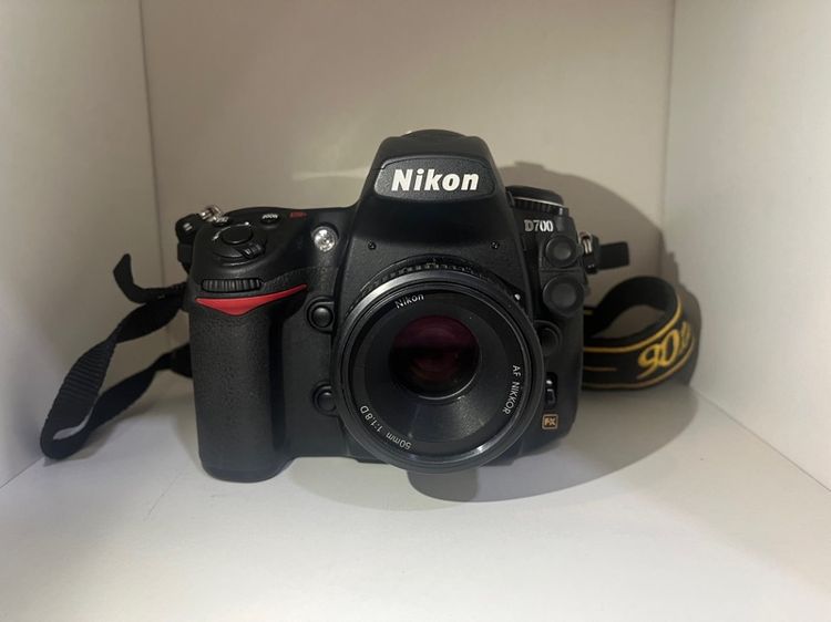กล้อง DSLR กันน้ำ Nikon D700 (Near Mint) แถมเลนส์ 50 F1.8 โฟกัสมือ