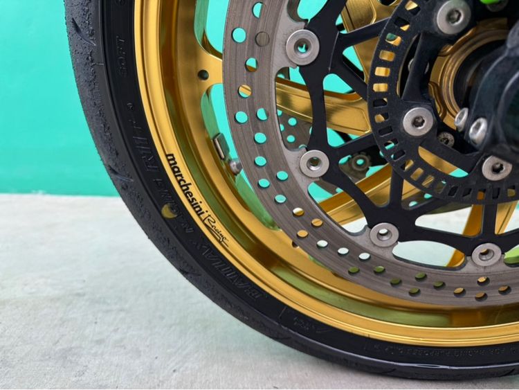 Kawasaki ZX-10R สีเขียว ปี2016ล้อ Marchesini เบิกใหม่ 140,000฿  รูปที่ 18