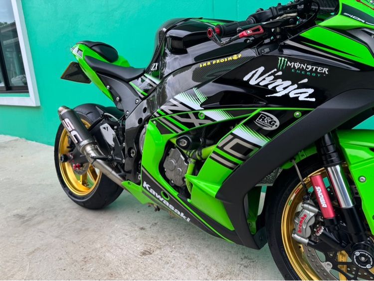 Kawasaki ZX-10R สีเขียว ปี2016ล้อ Marchesini เบิกใหม่ 140,000฿  รูปที่ 9