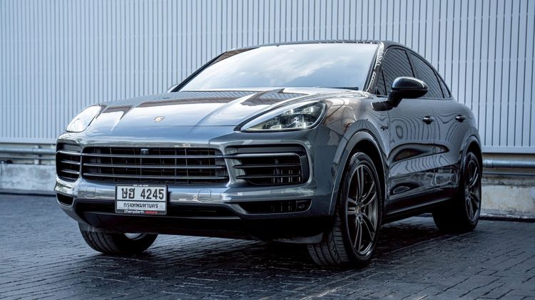Porsche Cayenne 2022 3.0 E-Hybrid Coupé 4WD Utility-car ปลั๊กอินไฮบริด (PHEV) ไม่ติดแก๊ส เกียร์อัตโนมัติ เทา รูปที่ 3