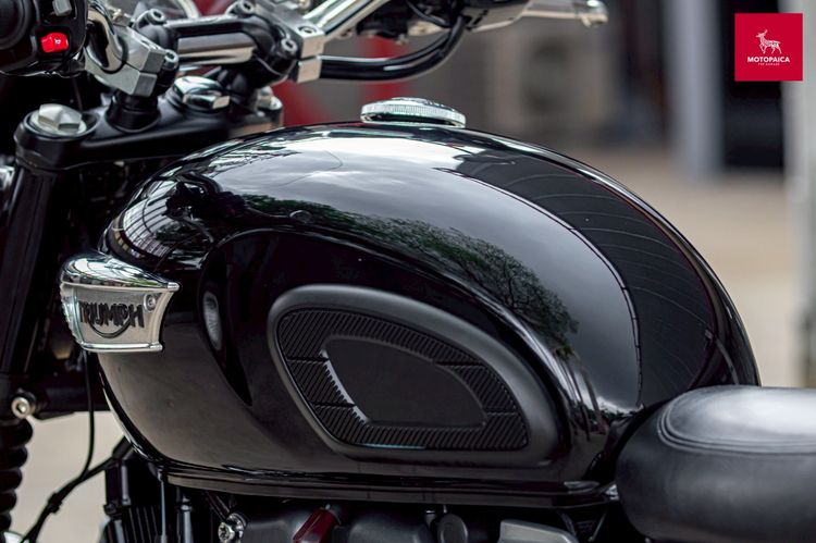 Triumph Bonneville T100 ปี2017 สีดำเงา วิ่ง14,000Km. สภาพใหม่มาก รูปที่ 16