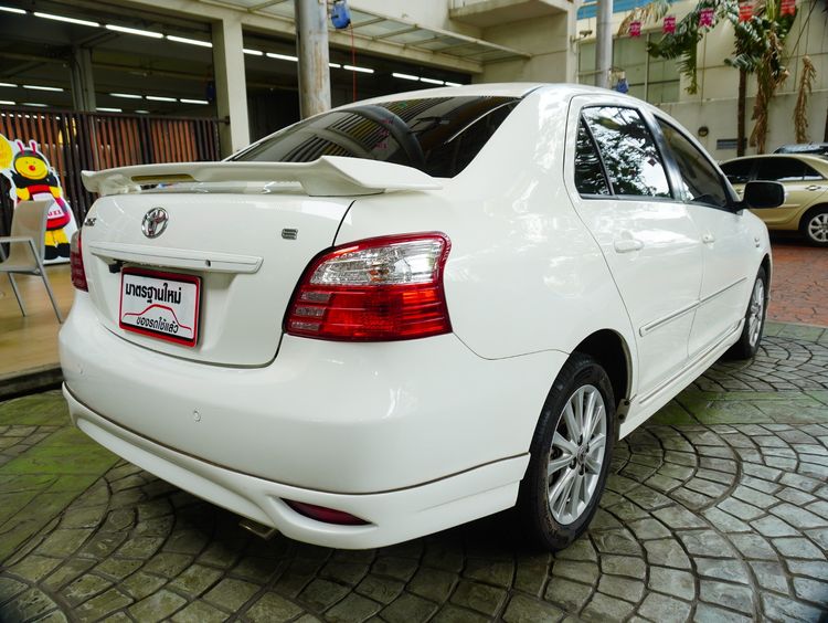 Toyota Vios 2011 1.5 E Sedan เบนซิน ไม่ติดแก๊ส เกียร์อัตโนมัติ ขาว รูปที่ 4