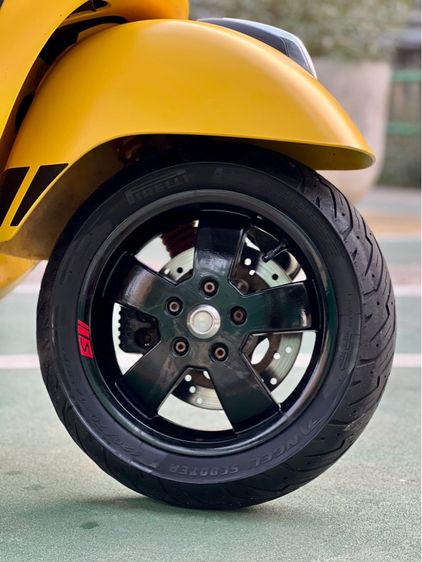 Vespa GTS SUPER 300 4V ABS รูปที่ 10