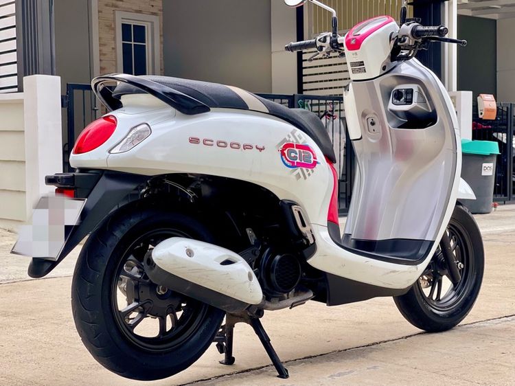 ขาย HONDA SCOOPY i ตัวรีโมท ปี2023 ตัวท็อปสุดล้อแม็ก รถที่บ้านใช้เองครับ คุณป้าครับไปซื้อของที่ตลาดเช้า-เย็นเองครับ ภาษี69 รูปที่ 7