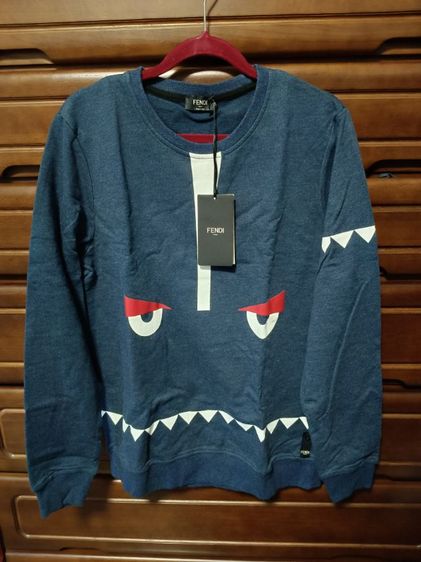 เสื้อแขนยาว Fendi สีเทา แขนยาว ของแท้