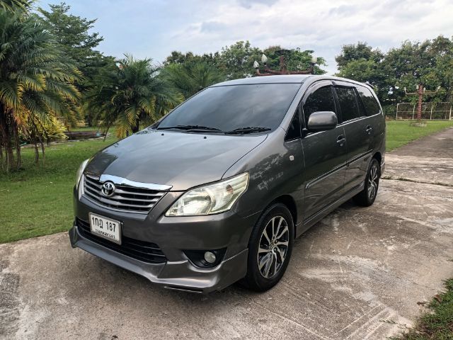 Toyota Innova 2012 2.0 G Option Utility-car เบนซิน LPG เกียร์อัตโนมัติ เทา