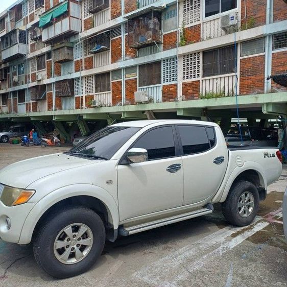 Mitsubishi Triton 2008 All New Mega Cab 2.5 GLX Pickup ดีเซล เกียร์ธรรมดา ขาว รูปที่ 4