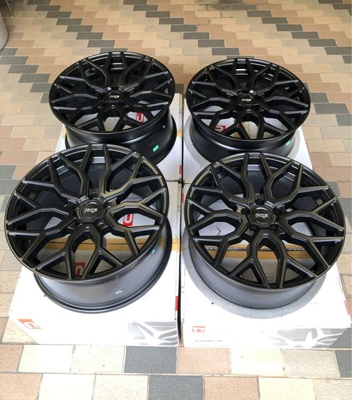 niche mazzanti ขอบ 19 5-112 รูปที่ 2