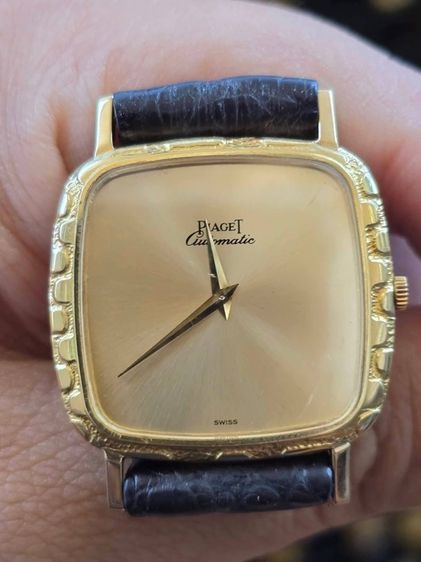 นาฬิกา​ PIAGET Microroter24k 18k Solid Gold ฝาหลังสลักชื่อ 2เข็ม ขอบลายหิน ตัวเรือนทองคำ​18k​