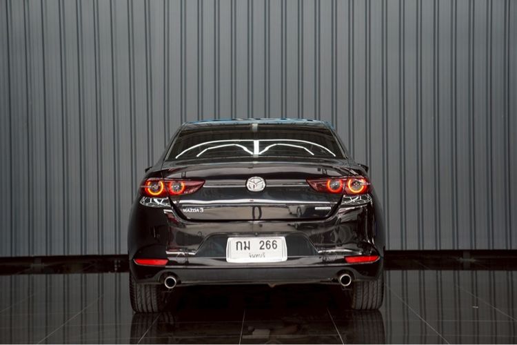 Mazda Mazda3 2020 2.0 SP Sports Utility-car เบนซิน ไม่ติดแก๊ส เกียร์อัตโนมัติ ดำ รูปที่ 2