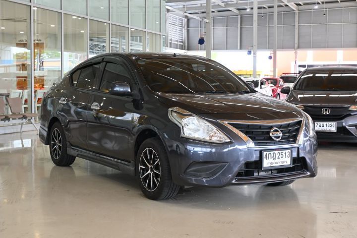 รถ Nissan Almera 1.2 E สี เทา
