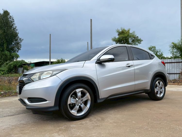 Honda HR-V 2015 1.8 E Sedan เบนซิน ไม่ติดแก๊ส เกียร์อัตโนมัติ บรอนซ์เงิน รูปที่ 3
