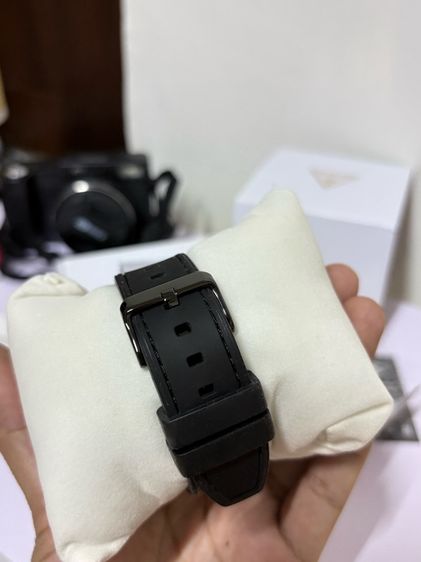 GUESS นาฬิกาข้อมือรุ่น HEADLINE GW1005G3 สีดำ  รูปที่ 5