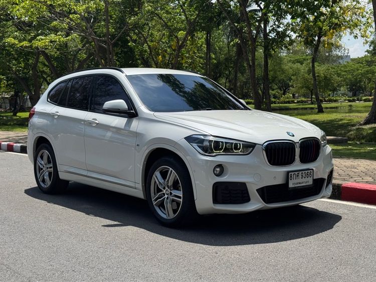 รถ BMW X1 2.0 sDrive20d M Sport สี ขาว