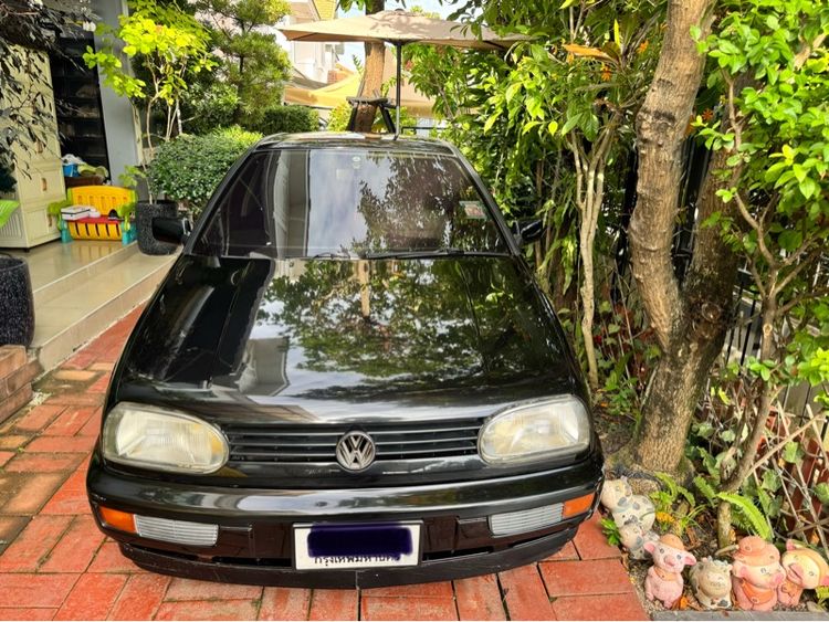 รถ Volkswagen Golf 1.8 GL สี ดำ