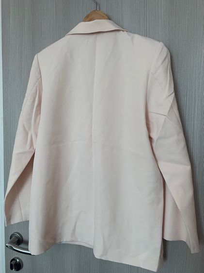 เสื้อสูทสีครีมพร้อมกางเกง  รูปที่ 5