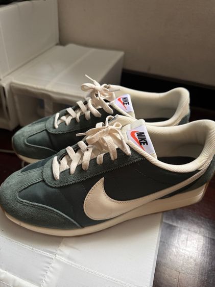 เขียว ผ้า รองเท้าผ้าใบ ขนาดอื่น ๆ Nike Pacific Women's Lifestyle Shoes ไซร์ US 11 UK 8.5 EUR 43 cm 28