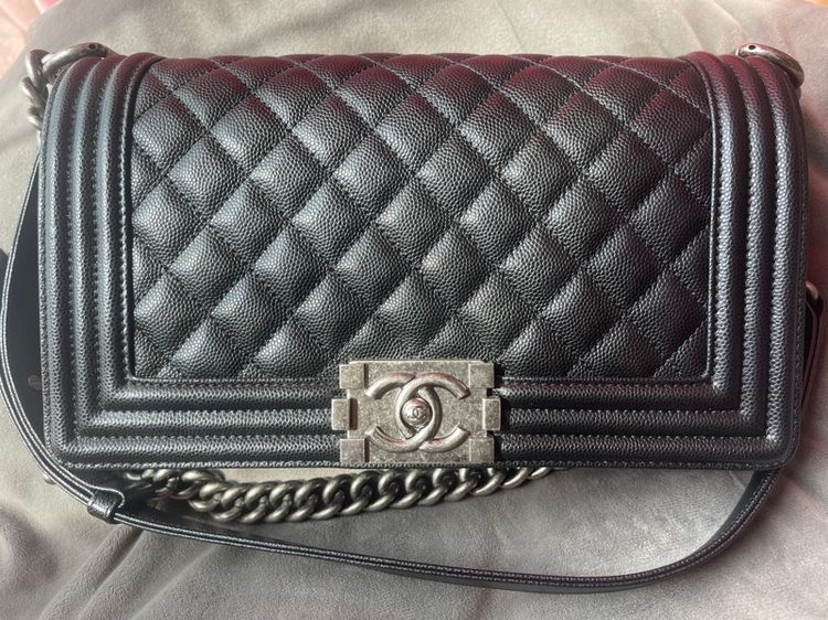 ดำ หนังแท้ Chanel boy 10” cavier