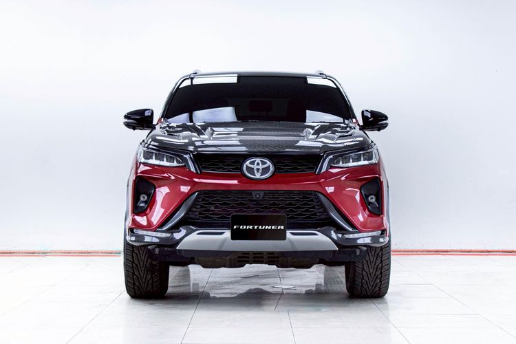 Toyota Fortuner 2021 2.4 Legender Black Top 4WD Utility-car ดีเซล ไม่ติดแก๊ส เกียร์อัตโนมัติ แดง รูปที่ 4