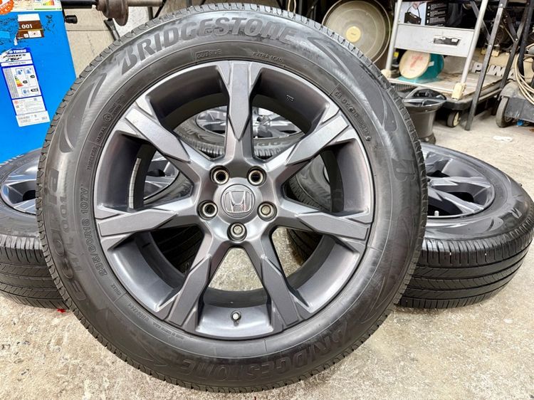 18" ล้อแม็ก HONDA CIVIC ใส่ CRV ขอบ 18” สีเดิม ยาง BRIDGESTONE 235-60R18 ปี 25