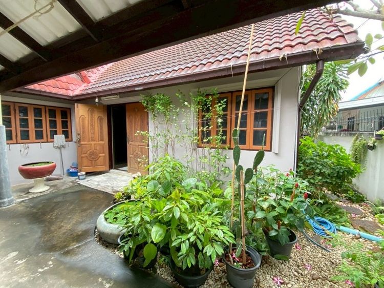 มีบางส่วน ขายทาวน์โฮม 2ชั้น ขนาด43 ตร.ว. หัวหิน ประจวคีรีขันธ์ รูปที่ 4