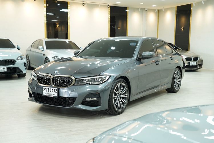 BMW Series 3 2022 320d Sedan เบนซิน เกียร์อัตโนมัติ เทา รูปที่ 3