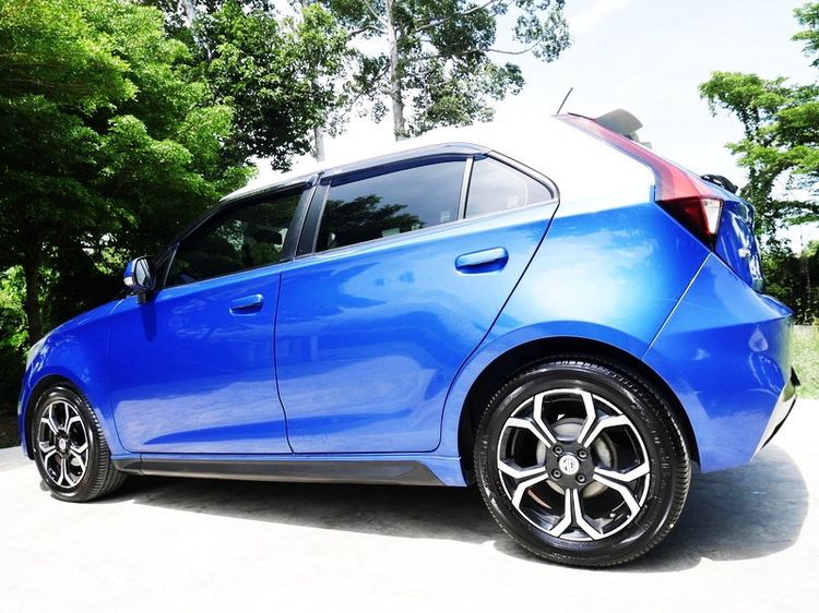 MG MG3 2019 1.5 V Sedan เบนซิน ไม่ติดแก๊ส เกียร์อัตโนมัติ น้ำเงิน รูปที่ 3