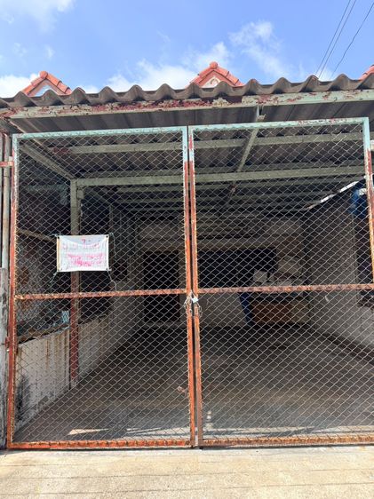 ไม่มี บ้านทาวน์โฮม 2 ชั้น 2 ห้องนอน 2 ห้องน้ำ