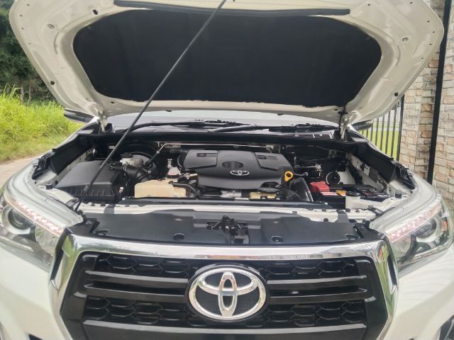 Toyota Hilux Revo 2019 2.4 Prerunner E ดีเซล เกียร์อัตโนมัติ ขาว รูปที่ 4