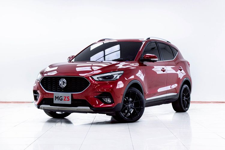 รถ MG ZS 1.5 X สี แดง